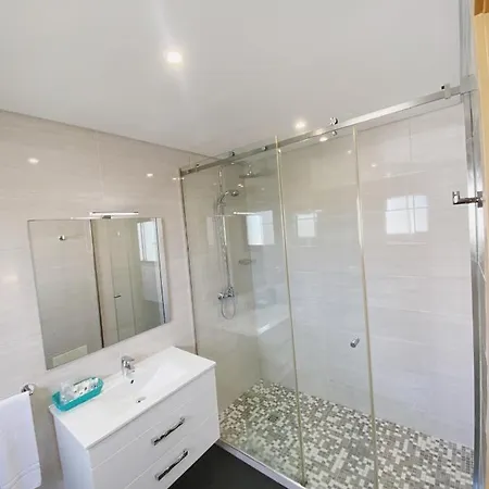 Sunfield - Only Adults بيت ضيافة البوفيرا