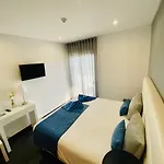 Sunfield - Only Adults 4*