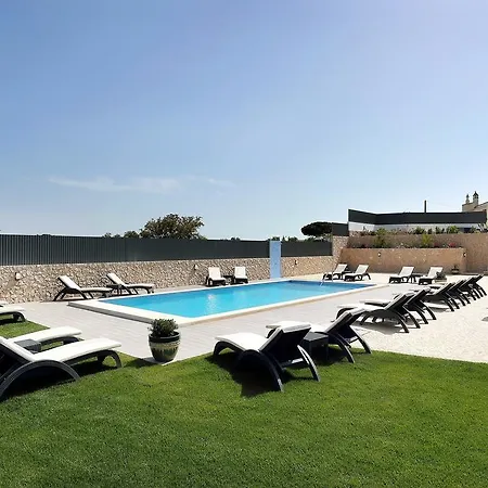 Sunfield - Only Adults Pensión