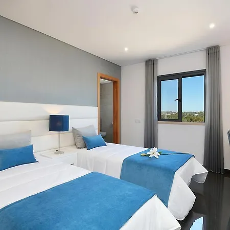 Sunfield - Only Adults Pensión 4*